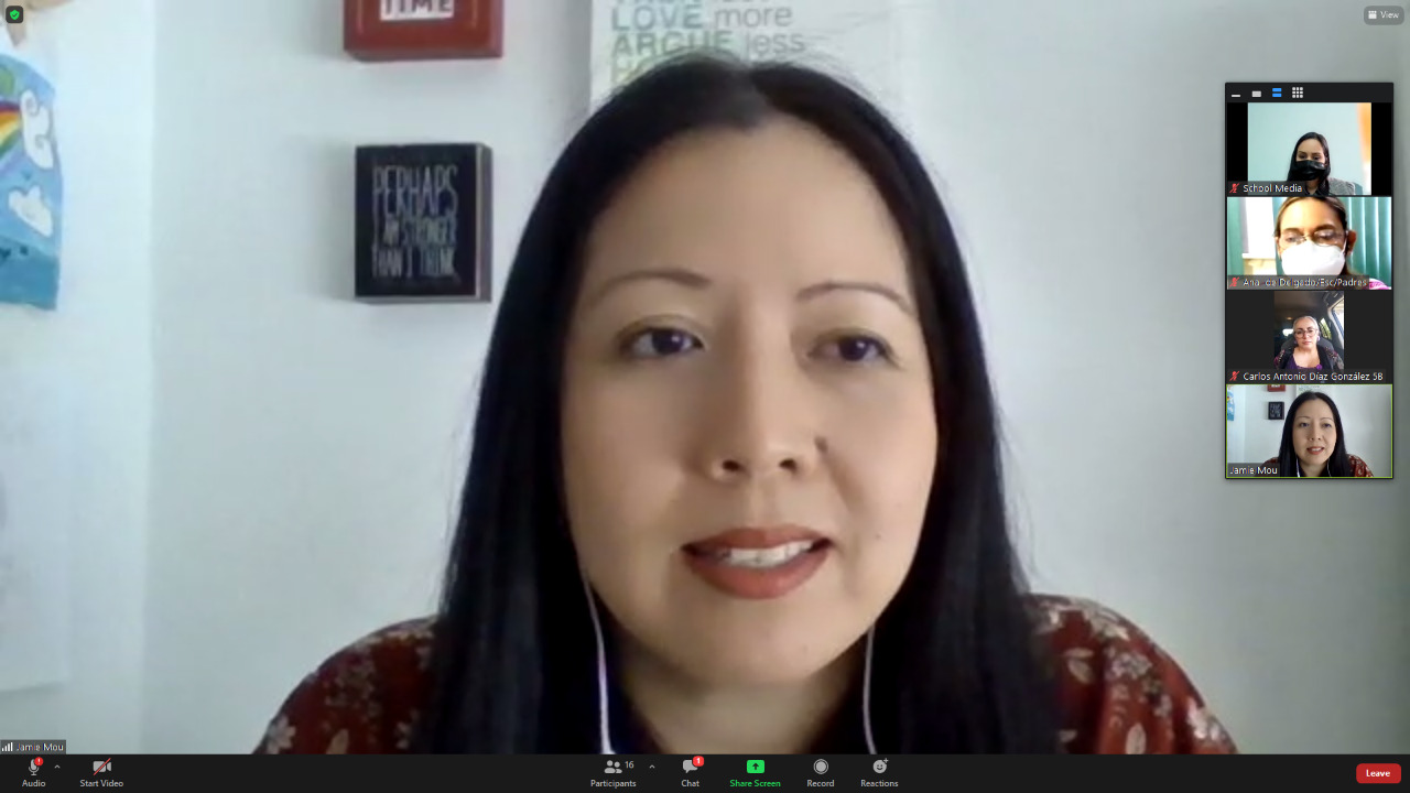 Orientan a padres de familia sobre cómo educar hijos resilientes 