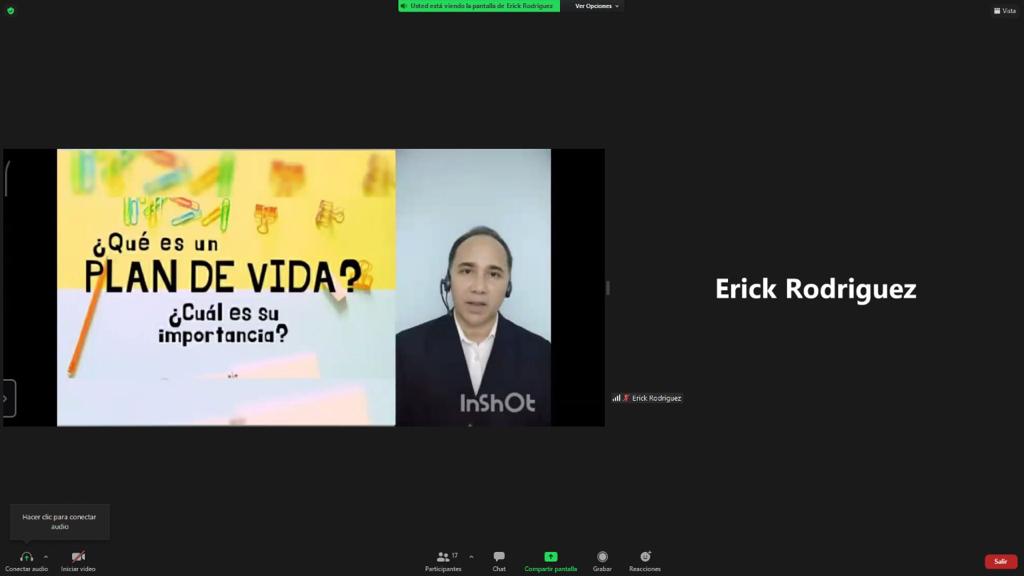 Estudiantes de noveno grado son instruidos sobre elaboración de plan de vida