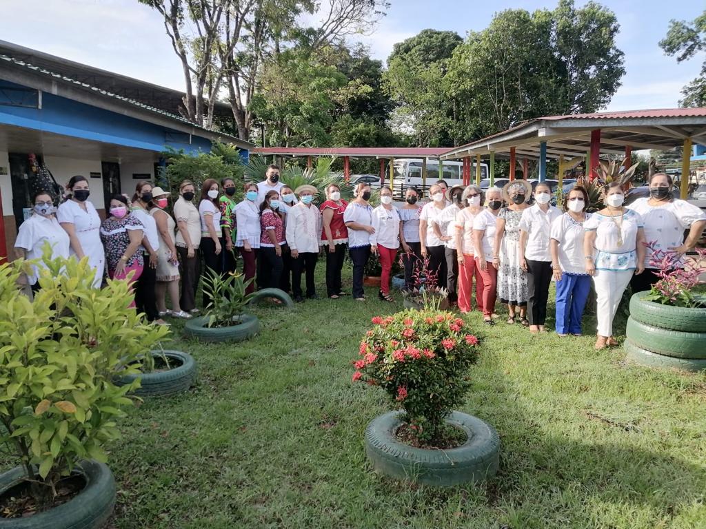 IPHE de Veraguas participa en actividades por los 118 años de adhesión al movimiento separatista de Panamá de Colombia