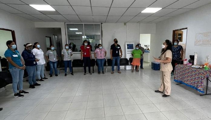 Personal del IPHE capacita a funcionarios del Centro de Salud en Chiriquí Grande