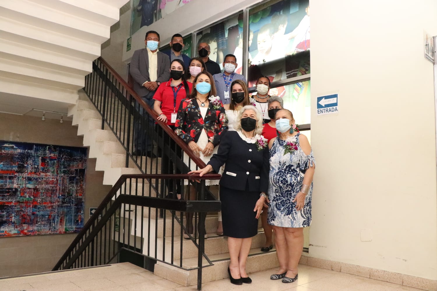 Ex directoras generales son homenajeadas por su valioso aporte en los 70 años de del IPHE
