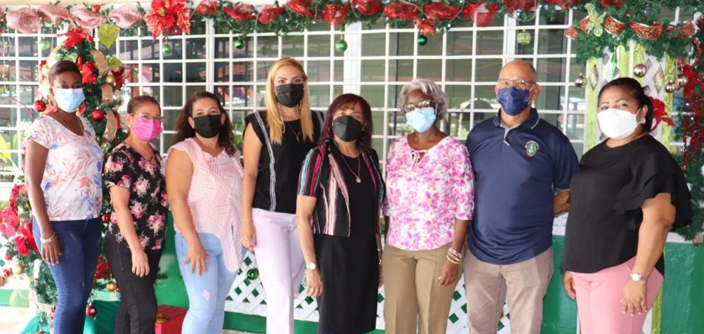 Docentes especializados son homenajeados por la Escuela de Enseñanza Especial