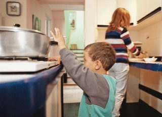 Especialista recomienda los cuidados que se deben tener con los niños durante navidad y fin de año 