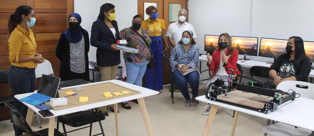 EVE: Recibe Laboratorio de Maker Space Universal con enfoque de STEM Inclusivo 