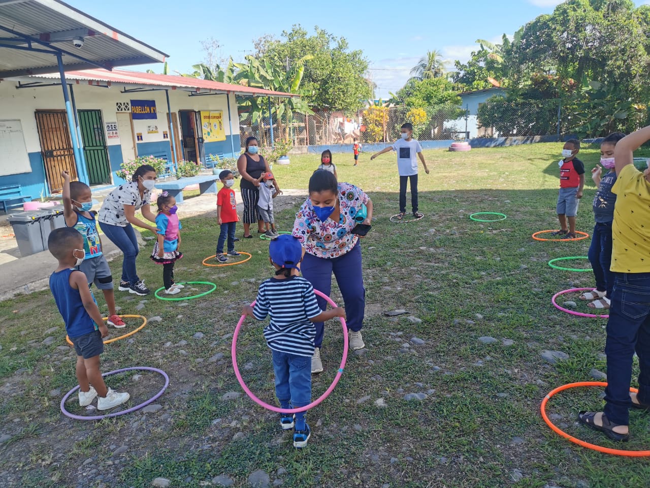 Equipo técnico de Bocas del Toro realiza talleres de atención en Changuinola 