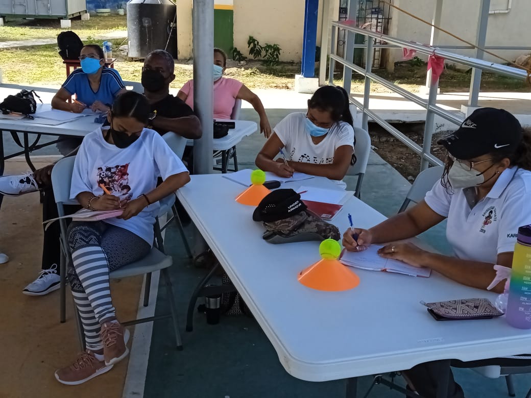 Docentes aprenden la importancia de la actividad sensorial en la Educación Física