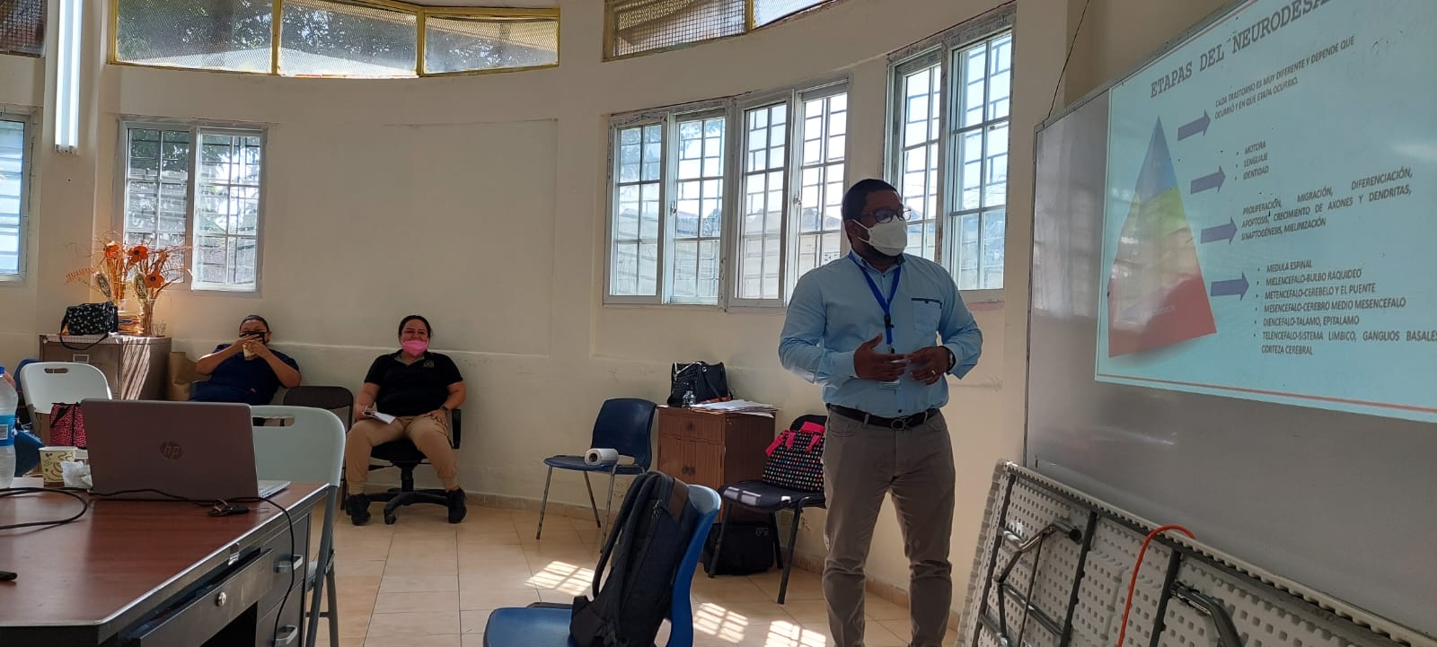 Docentes del IPHE de Colón conocen sobre integración sensorial para garantizar apoyos de calidad