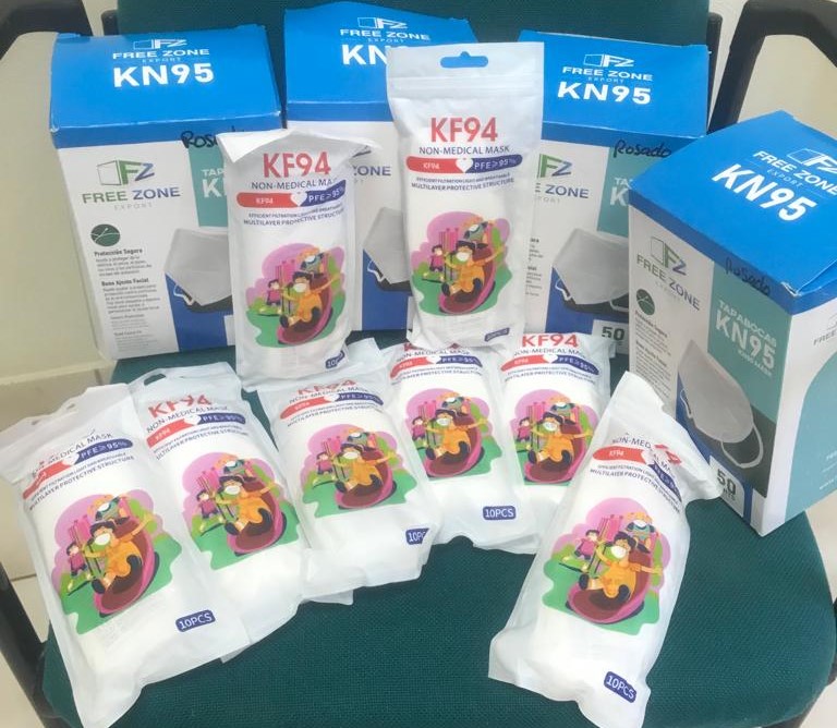 Extensión de Aguadulce recibe donación de mascarillas para los estudiantes