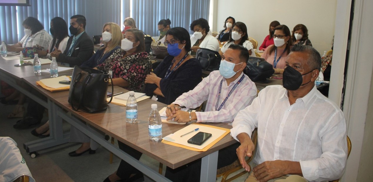 Directivos del IPHE se reúnen para alinear estrategias pedagógicas para garantizar una educación de calidad y con pertinencia  