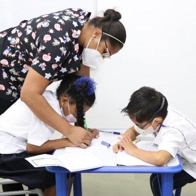 Docente-en-accion-ef771803ec72931a57f3b700cbea516b.jpg