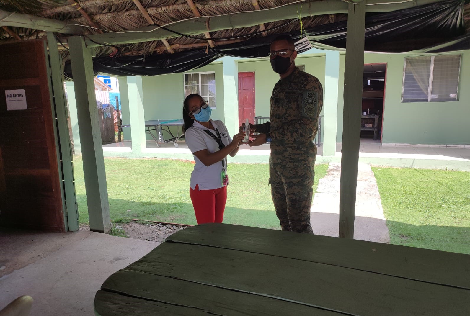 Equipo Técnico de Guna Yala ofrecen información a instituciones y escuela sobre salud mental y física