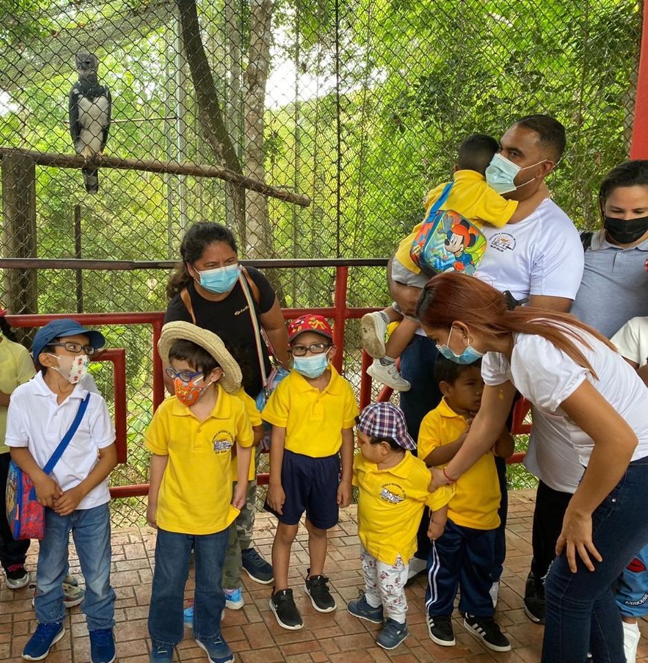 Alumnos de la Escuela Nacional de Ciegos participan en Gira Pedagógica al Parque Municipal Summit