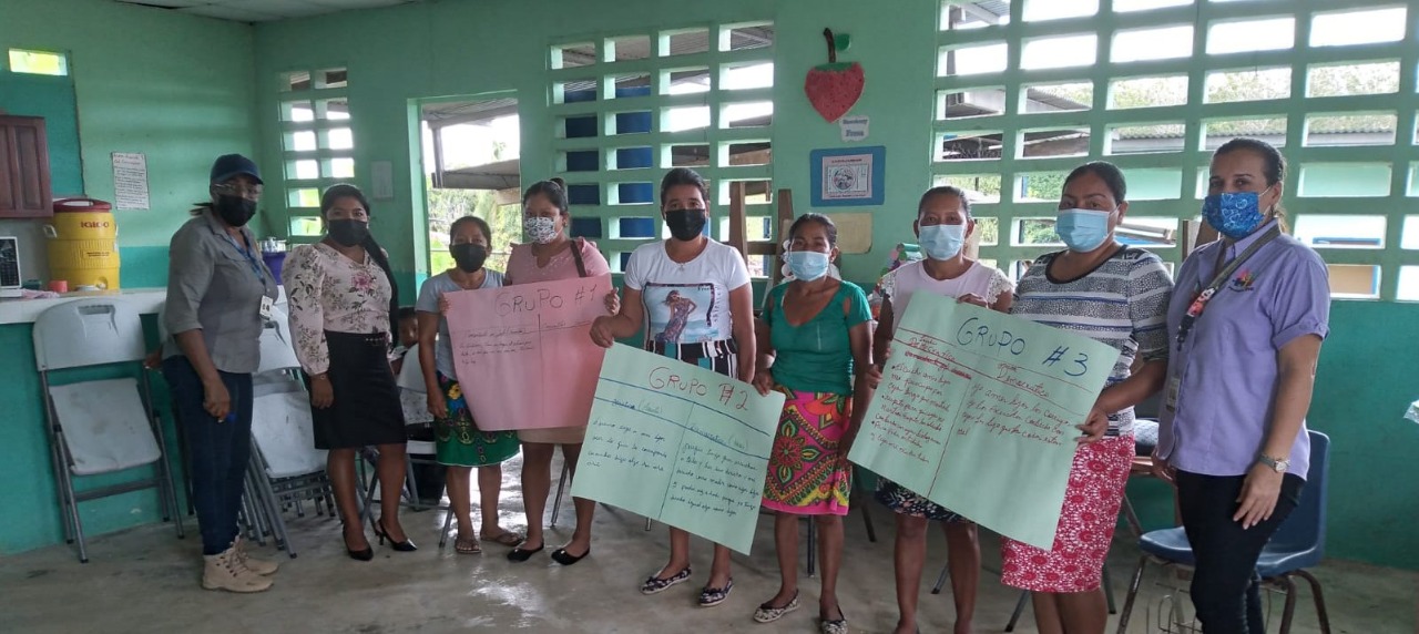 Capacitan a padres de familia de Darién sobre deberes y derechos de personas con discapacidad