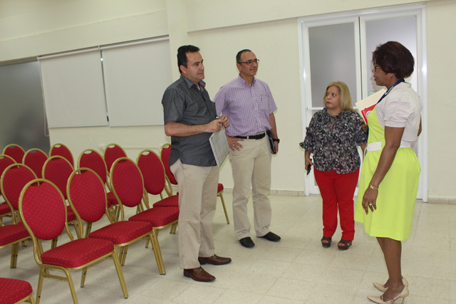 Escuela Vocacional Especial recibe visita de la delegación colombiana de la JMJ