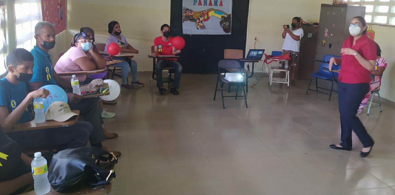 Realizan taller para padres sobre el Trastorno del Espectro Autista (TEA)