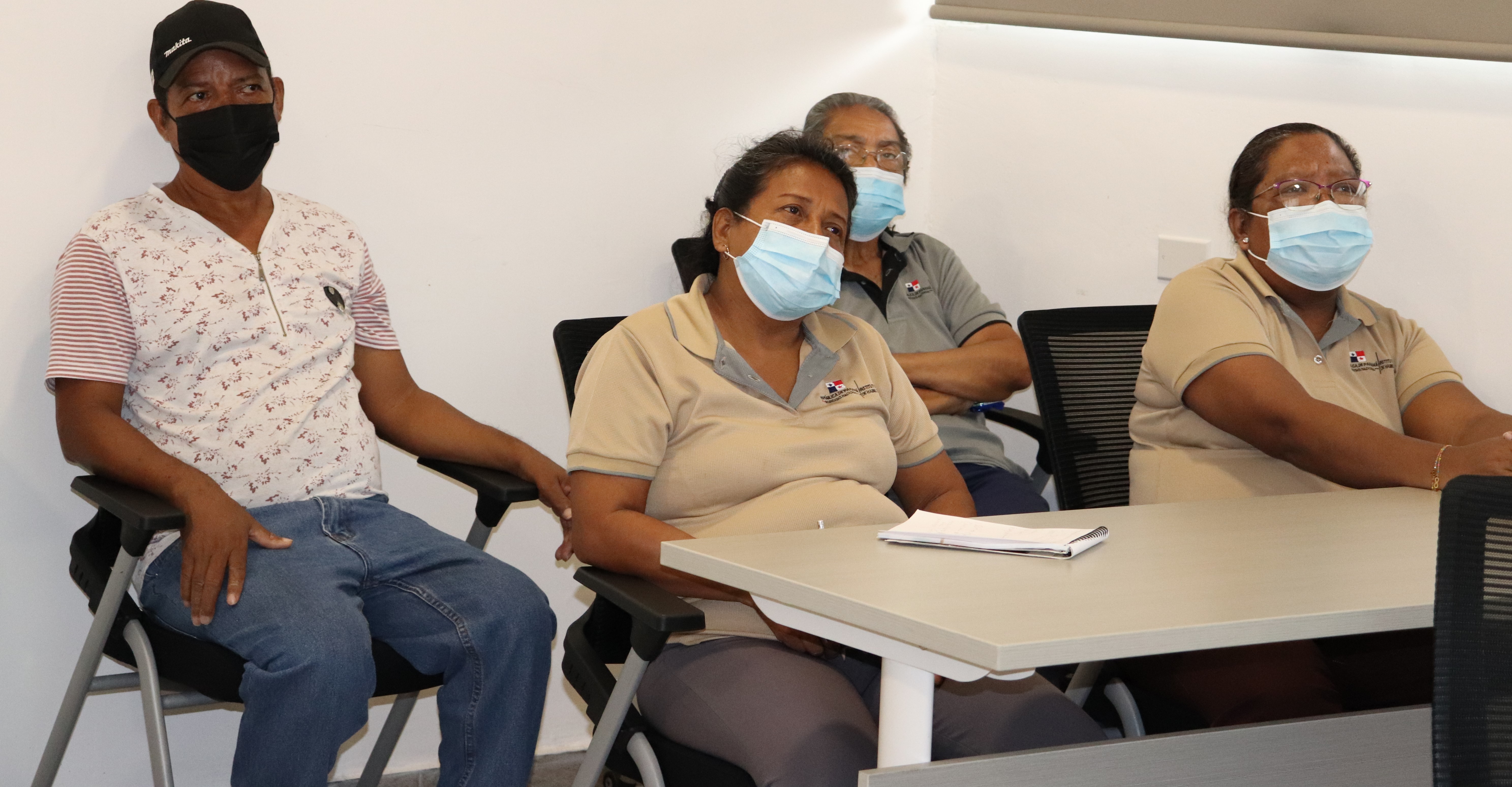 Personal de Talleres aprenden tips para ahorrar