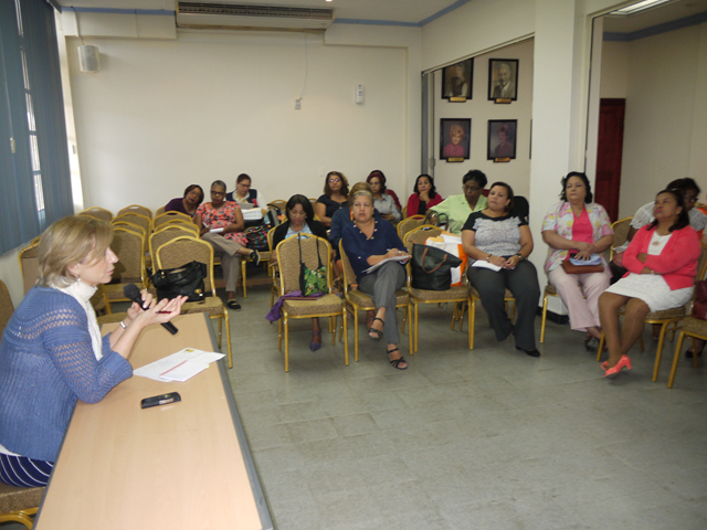 Directoras, subdirectores y supervisoras conocen experiencia española sobre Diseño Universal del Aprendizaje