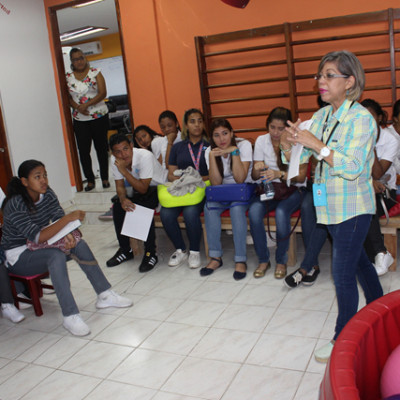 i-1-328756c615337a29c22da40e4737249b.jpg