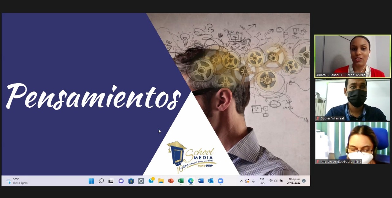 Capacitan a padres sobre autocuidado biopsicosocial