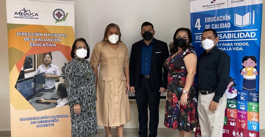 Autoridades educativas participan en taller de Buenas Prácticas 