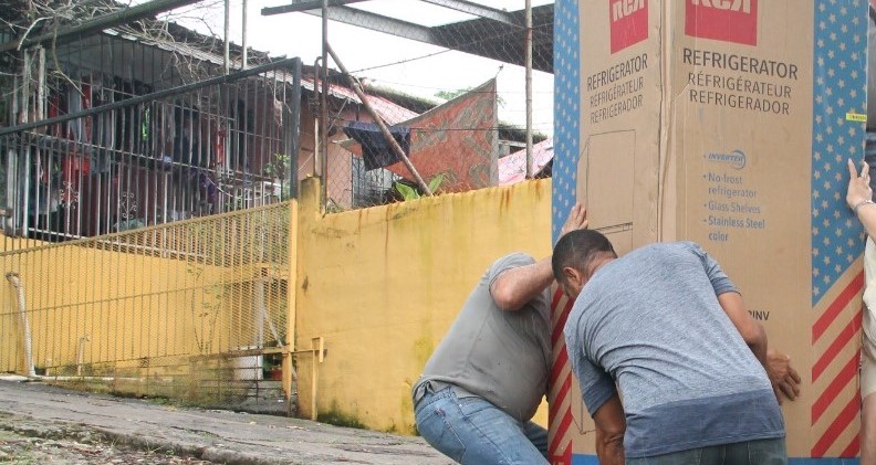 Familia recibe apoyos significativos  