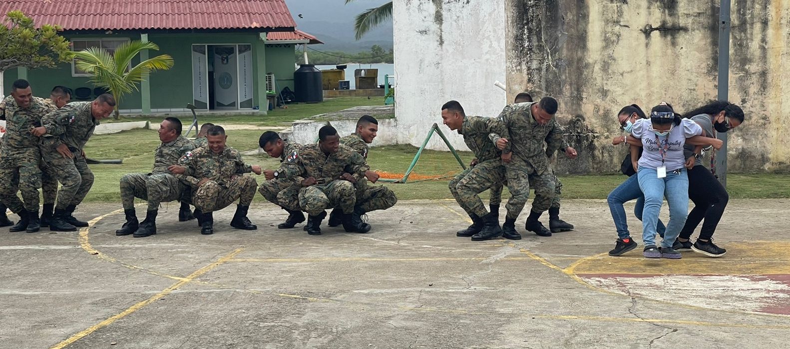 Taller de salud emocional para Senafront en Guna Yala