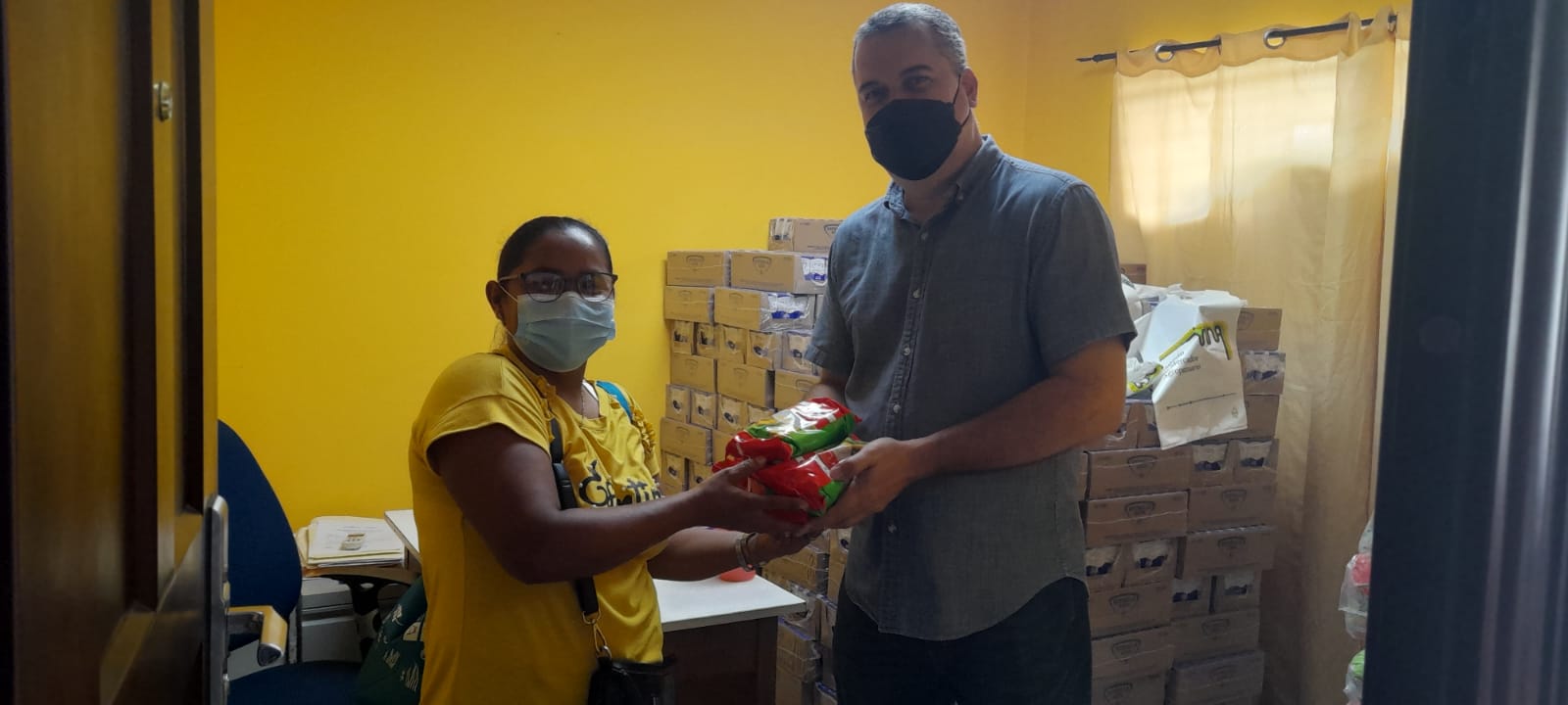 Estudiantes del IPHE Penonomé reciben crema nutricional