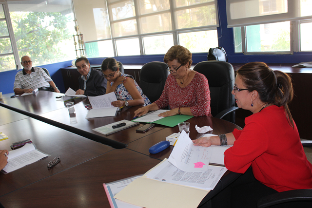 IPHE gestionará crédito extraordinario para nombramiento de docentes