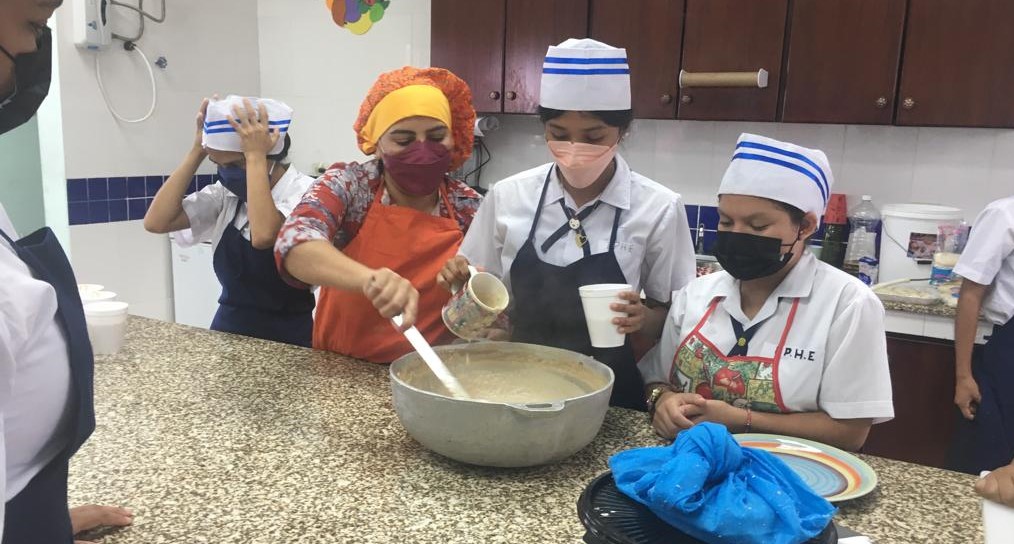 Estudiantes de Penonomé muestra destrezas en la cocina 