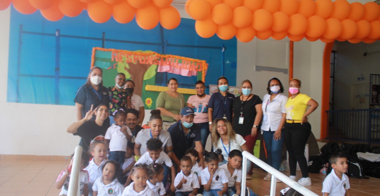 Estudiantes del PEP participan en actividad musical 