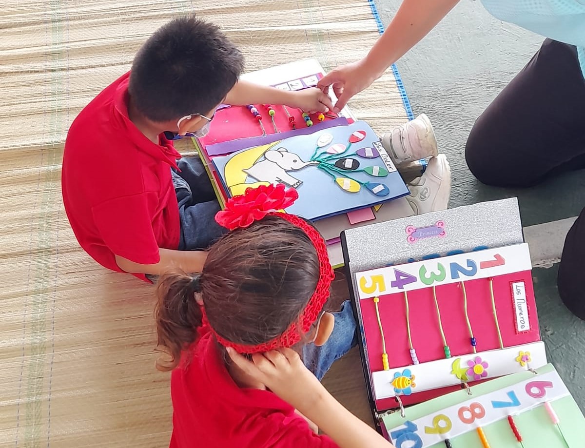 Conmemoran Semana del Libro en Antón
