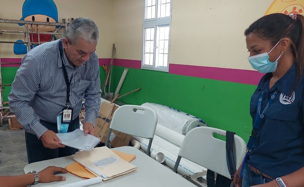 Supervisan nuevo sistema de alcantarillado del CAIPI de Colón