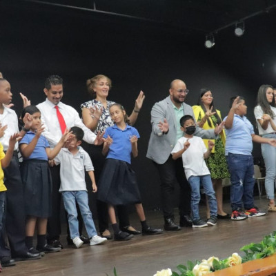 1adb13aa-57fe-4451-ac2d-64b28f328691-6c56137cb508eac5a372e9a996688104.jpg