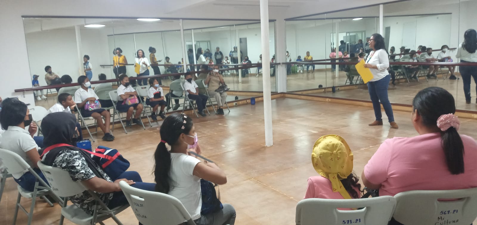 Estudiantes de inclusión participan en actividad cultural