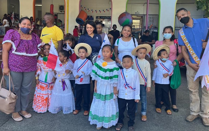 Niños y niñas del PEP inician festejos por el Mes de la Patria