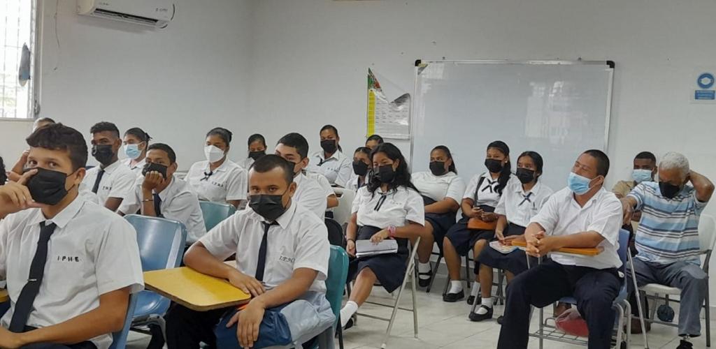 Estudiantes de CTI de  Penonomé aprenden sobre La Empleabilidad Juvenil