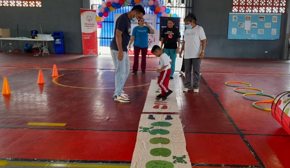 Jornada de Olimpiadas Especiales en Penonomé  