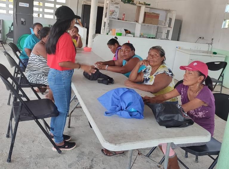 Reconocen rol de las madres en el proceso de enseñanza de sus hijos