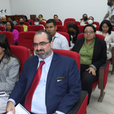 4b5fbcbe-ef6b-405e-ba80-7df376adfe40-37f32336804eec14e463212104a1ba85.jpg
