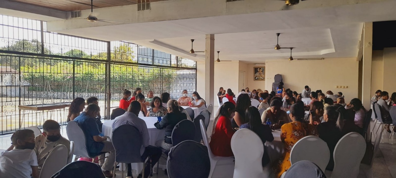 Graduandos de Penonomé participan en agasajo 