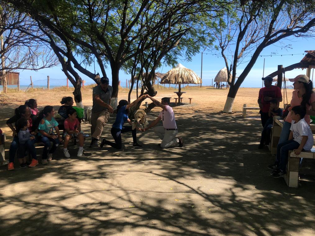 Estudiantes de Herrera participan de Verano Feliz en Playa Monagre