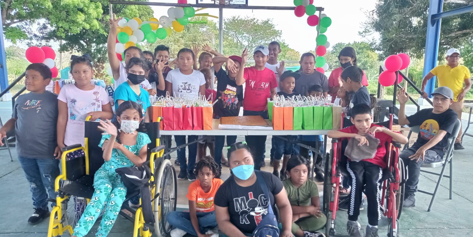 Convivencia de vacaciones para estudiantes de Antón