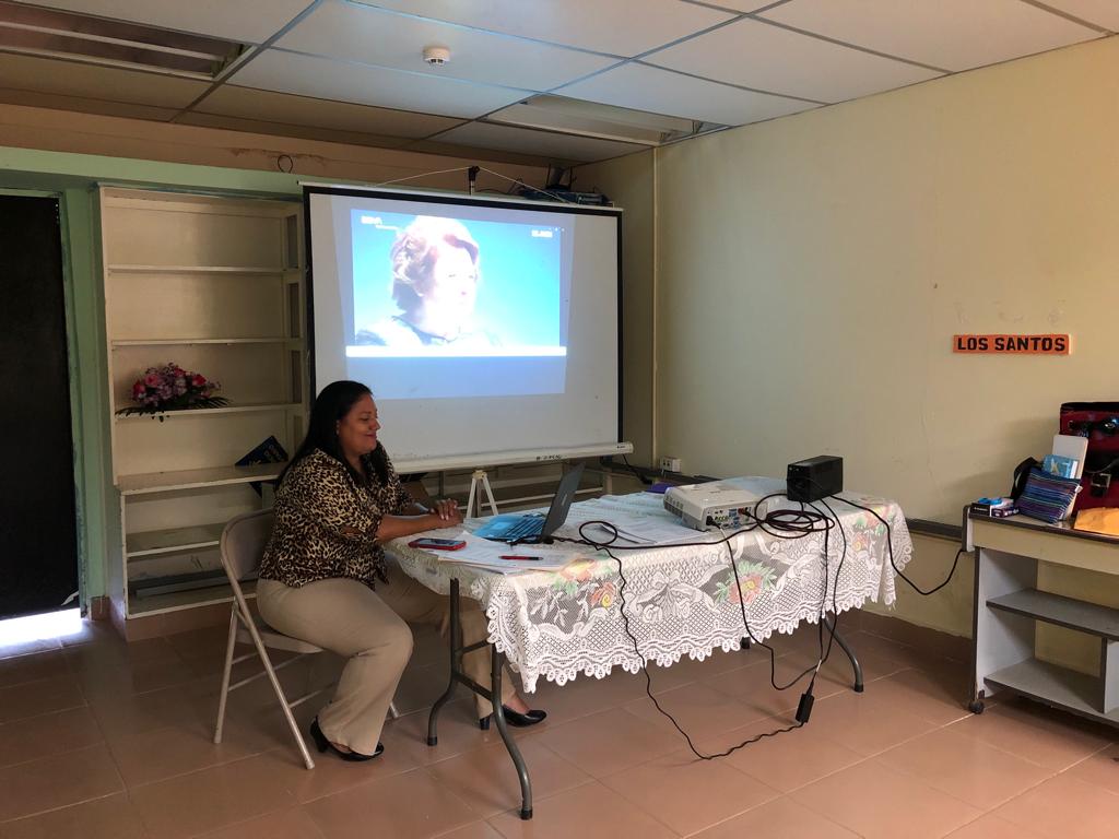 Docentes y técnicos se capacitan en enseñanza para preescolar