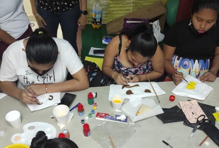 Estimuladoras Tempranas realizan taller sobre embarazadas primigestas