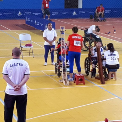 j-13-6777f457a48c238bf26e5431bbe256de.jpg
