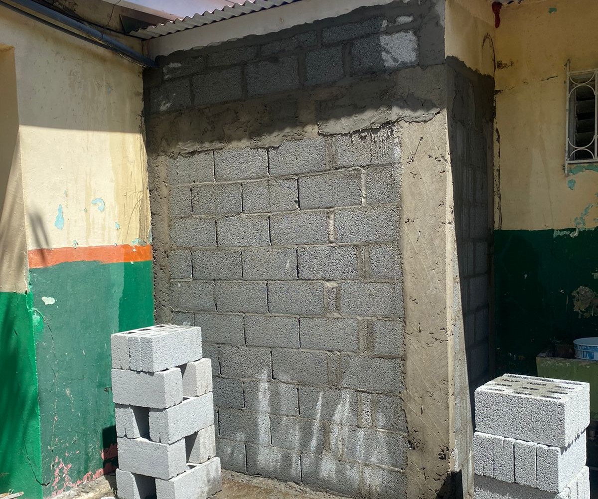 IPHE de Aguadulce realiza acondicionamiento al depósito escolar 
