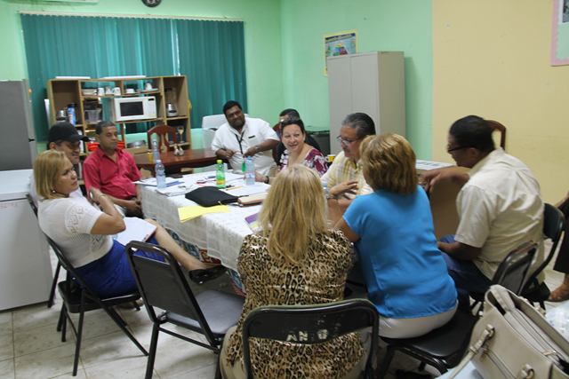 Docentes de las provincias centrales de Panamá se capacitan para desarrollar, evaluar competencias de CTI