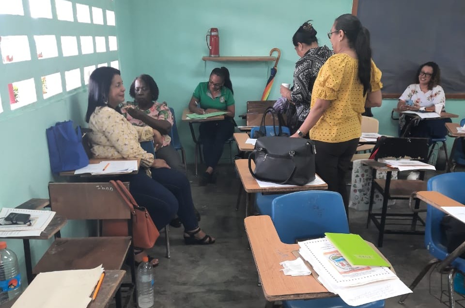 Concluye acompañamiento a docentes en Bocas del Toro