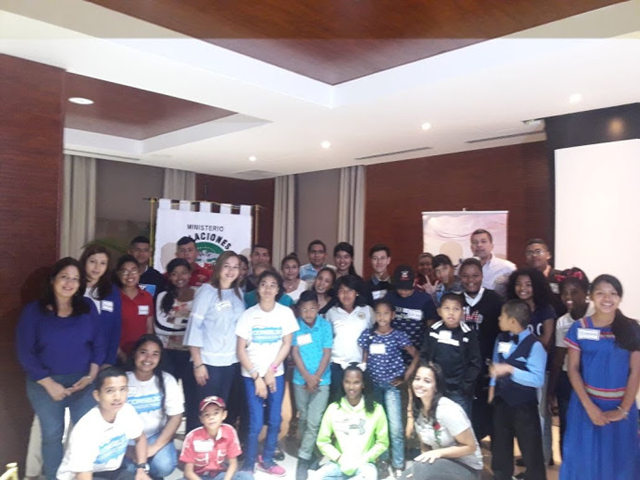 Realizan taller sobre Diálogo Constructivo en materia de derechos humanos de los niños y adolescentes
