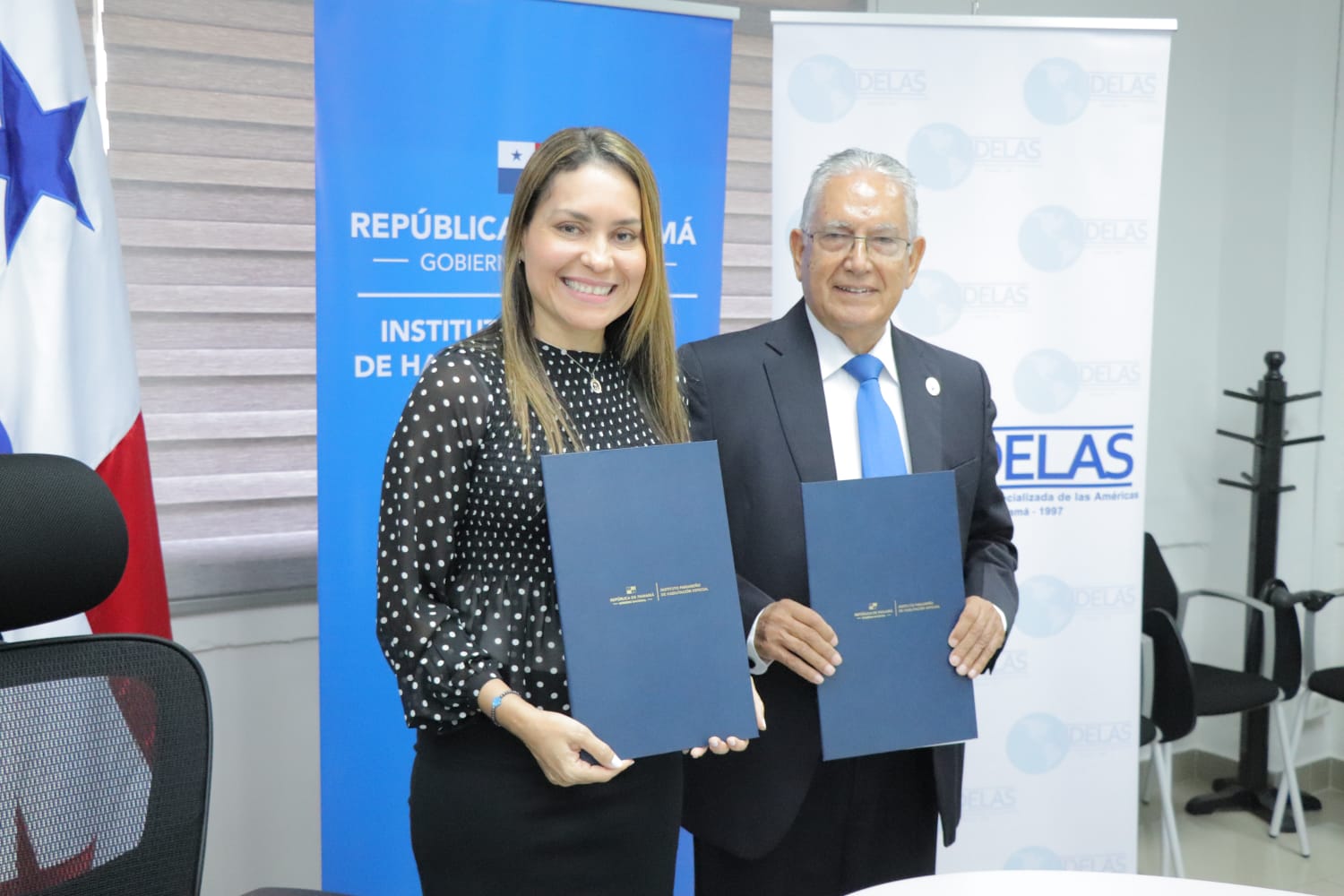 IPHE y UDELAS firman convenio de Cooperación Académica, Científica y Asistencia Técnica